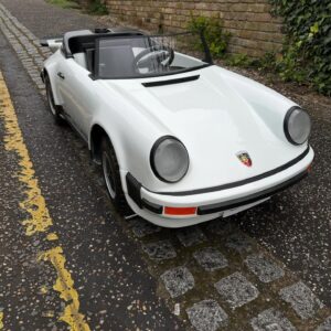 Porsche 911 Carrera Junior